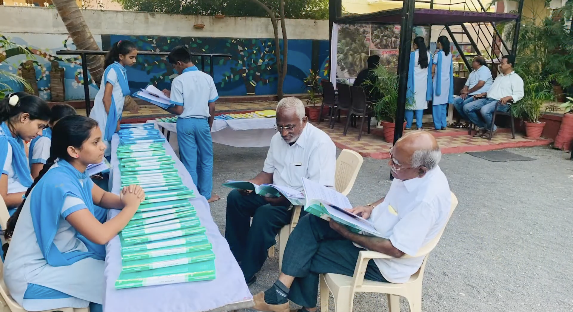 Dnyanprakash, At a Glance