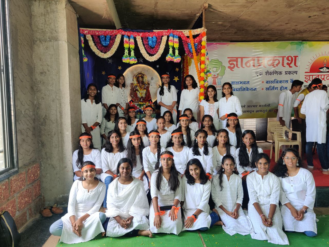 Gallery Events — Sports day relay